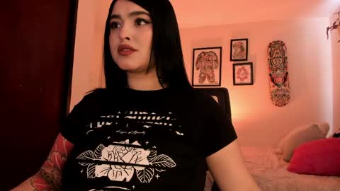   online show from May 1, 1:16 pm