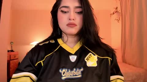 Snapshot of sarah_volkov chatting on May 15, 4:08 am online show from May 15, 4:08 am