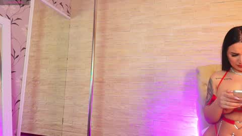 Snapshot of sarahadams chatting on December 5, 6:00 am Sara ONLY ACCOUNT onlyfans damn babygirlll online show from December 5, 6:00 am