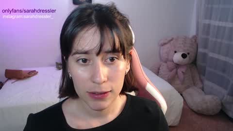 sarahdressler online show from December 22, 1:34 am