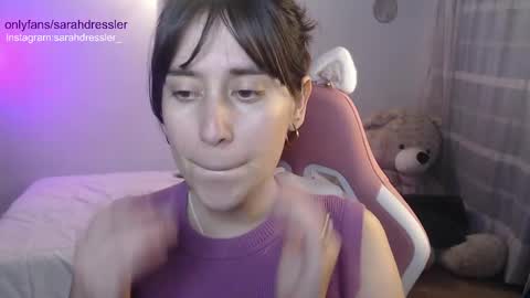 sarahdressler online show from February 25, 11:22 pm