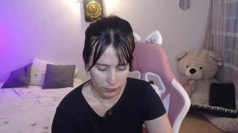 sarahdressler online show from September 15, 12:32 am