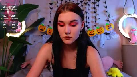 Snapshot of sarahhunny chatting on November 1, 9:28 pm Sarah online show from November 1, 9:28 pm