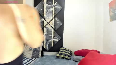  SARAHJEY     online show from July 26, 5:09 pm