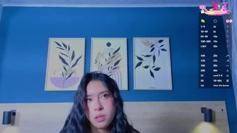 Sarah online show from October 4, 11:41 am