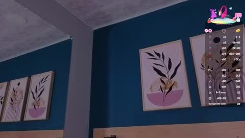 Sarah online show from October 18, 11:44 am