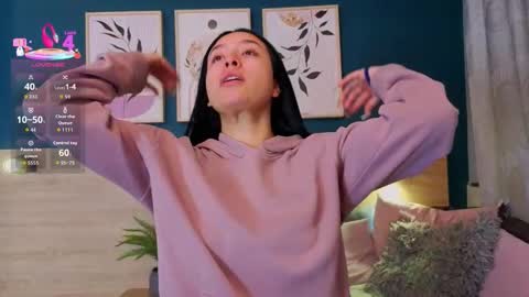 Sarah online show from March 17, 11:46 am