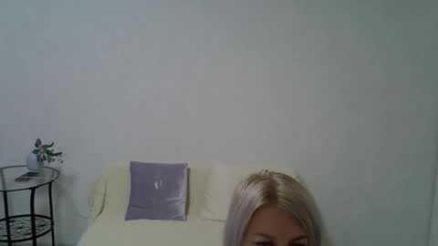 sarahphelps online show from October 28, 9:39 pm