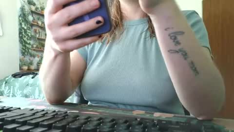 Sarah online show from June 28, 5:19 pm
