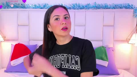 SARAH online show from December 11, 11:30 am