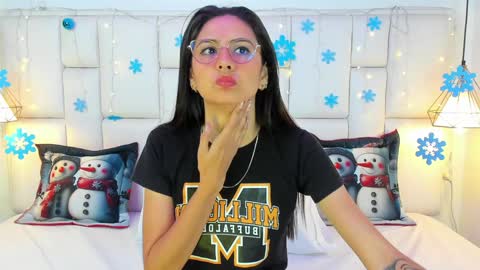 SARAH online show from December 25, 11:11 am