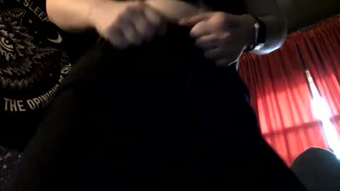 sarahsweetie17 online show from September 16, 9:38 pm
