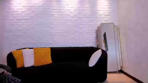 Sarah  independent model online show from September 25, 4:16 am