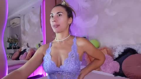 Jenny online show from July 3, 3:57 am