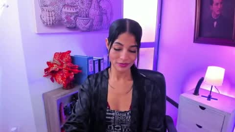 saralife69 online show from January 11, 2:58 pm