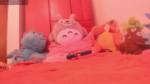 Snapshot of saralolo420 chatting on October 11, 7:01 pm sara online show from October 11, 7:01 pm