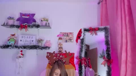 Snapshot of saralolo420 chatting on December 3, 12:29 am sara online show from December 3, 12:29 am