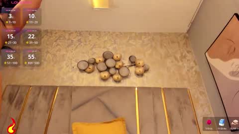   online show from October 14, 4:52 pm