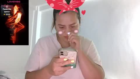 sara martinez online show from September 14, 2:22 am