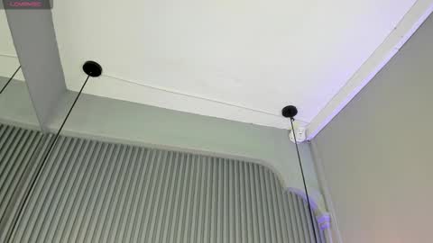 Snapshot of sarariley_ chatting on November 13, 10:41 pm Sara online show from November 13, 10:41 pm