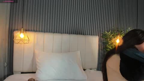 Sara   online show from February 3, 8:14 pm