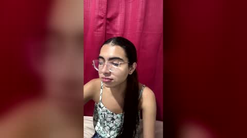 sarasaenz999 online show from April 3, 12:30 am