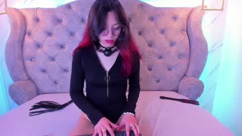   online show from January 13, 2:21 pm