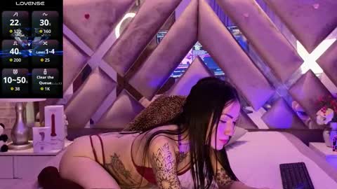 Snapshot of saratorresxx chatting on March 3, 4:02 pm Sara online show from March 3, 4:02 pm