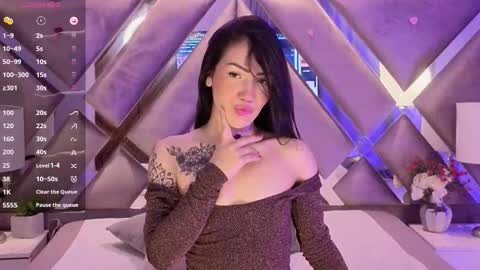 Snapshot of saratorresxx chatting on March 27, 3:01 pm Sara online show from March 27, 3:01 pm