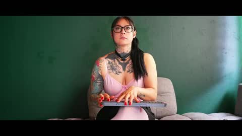 Sara Herrera online show from May 10, 6:46 pm