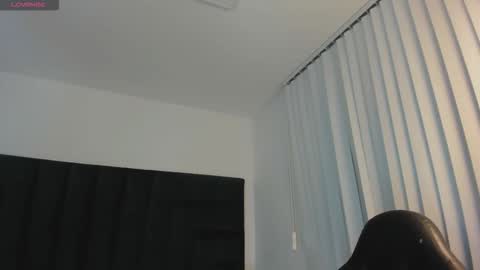      online show from October 1, 6:14 pm