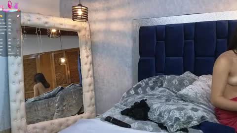 Snapshot of sarawilliamss_ chatting on February 22, 2:08 pm Sara W online show from February 22, 2:08 pm