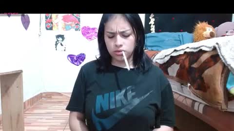 Snapshot of saray_extrovert1 chatting on October 6, 1:14 am Sara Jimenez online show from October 6, 1:14 am