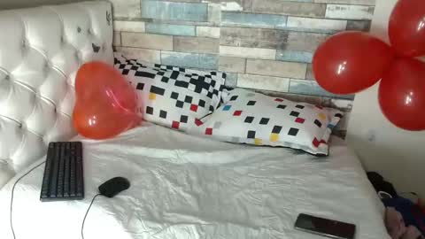 Snapshot of saray_hot202cl chatting on February 19, 6:55 am saray_hot202cl online show from February 19, 6:55 am