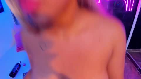 saraycooper_ online show from September 10, 4:56 am