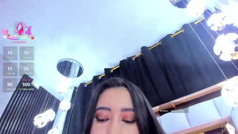 Snapshot of sarayroyse chatting on March 24, 7:52 pm Saray online show from March 24, 7:52 pm