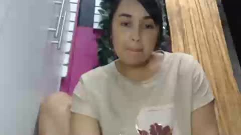 mery online show from December 24, 4:30 pm