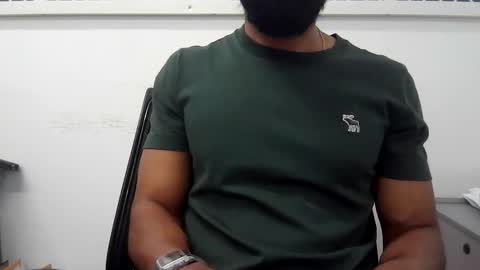 Snapshot of sardar_5441 chatting on March 11, 7:47 am SIndian 5441 online show from March 11, 7:47 am