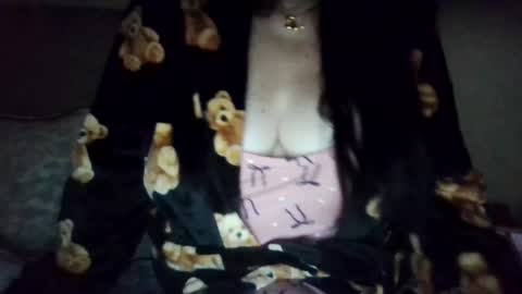 Snapshot of saretta46 chatting on November 12, 12:11 am Sara online show from November 12, 12:11 am