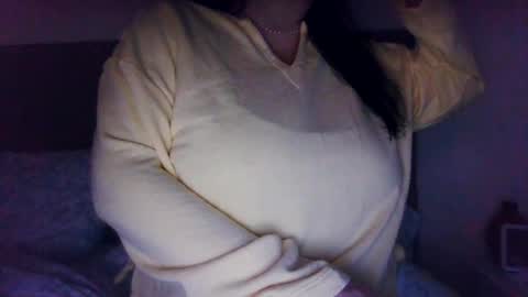 Snapshot of saretta46 chatting on March 13, 11:11 pm Sara online show from March 13, 11:11 pm