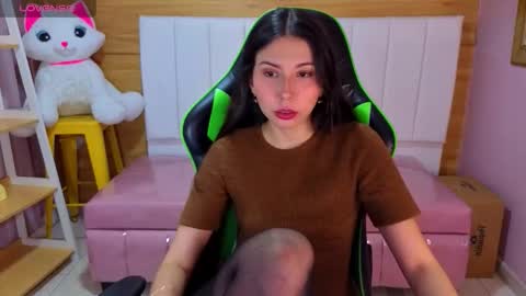 sarita22_a online show from February 8, 12:41 pm