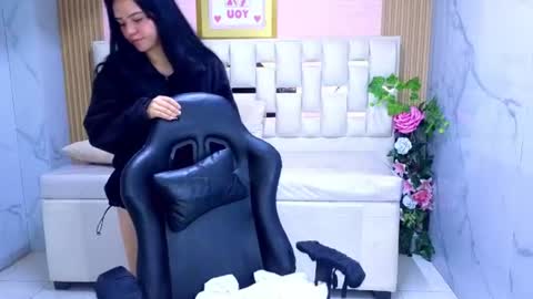 Sara  online show from July 14, 10:21 am