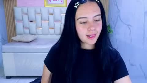 Sara  online show from July 18, 3:00 am