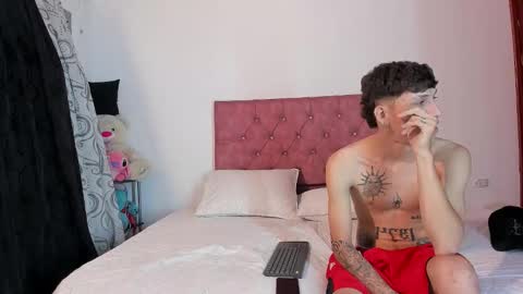  SARIYA Y ALEXIS  online show from February 10, 6:12 pm