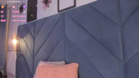 Snapshot of sarita_hills chatting on February 14, 10:38 am Sara online show from February 14, 10:38 am