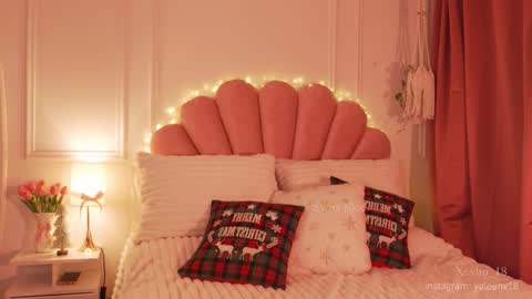 Sara  online show from December 17, 11:22 pm