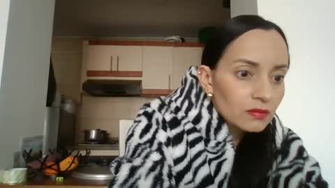 Snapshot of sarita_start chatting on September 8, 3:44 pm sarita_start online show from September 8, 3:44 pm