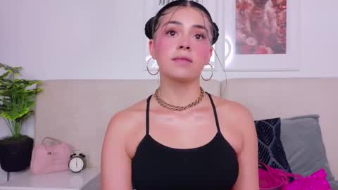 Sara online show from November 15, 9:21 pm