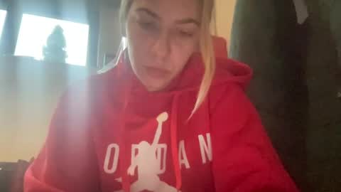 Sarrah online show from February 1, 9:54 am