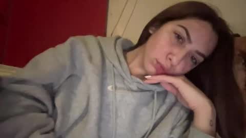 Sarrah online show from March 10, 2:06 am